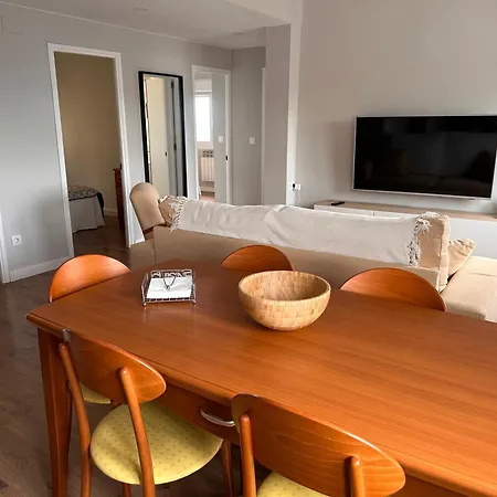 Piso A Pie De Playa Appartamento Burela